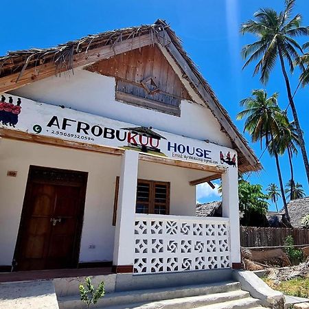 Afrobukuu House Hotel Paje Bagian luar foto